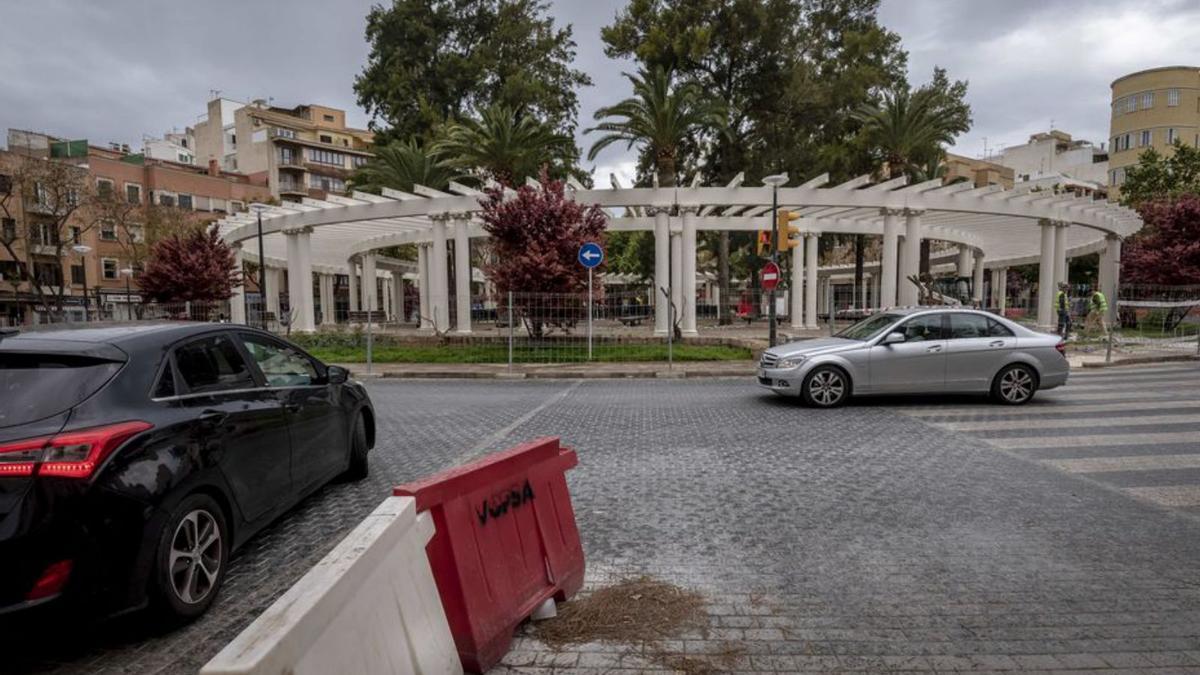 La plaza tendrá una nueva ordenación circulatoria. | B.RAMON