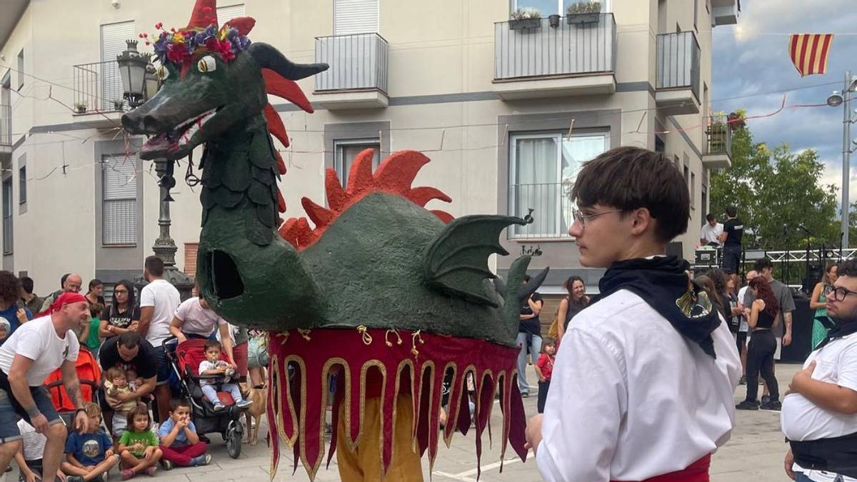 Un instant de la cercavila de l'any passat, amb la Cucafera