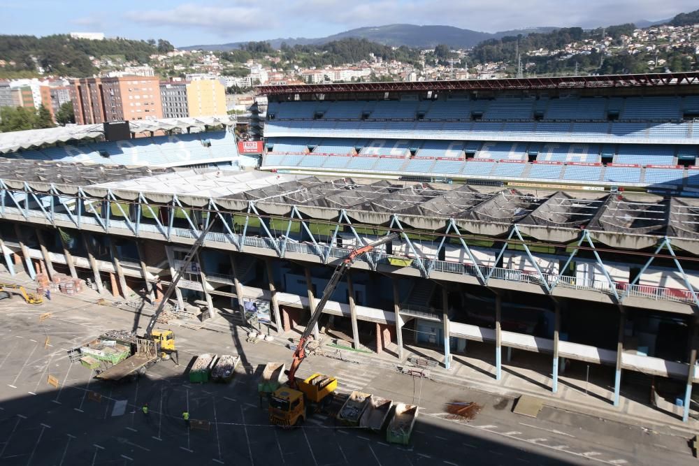 El lunes se retirará la cubierta de Balaídos