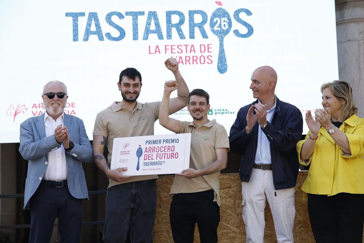 Riscardo Císcar, Néstor López, Calos Monge,  José Gozálbez y Maria Ángeles Ramón-Llin.