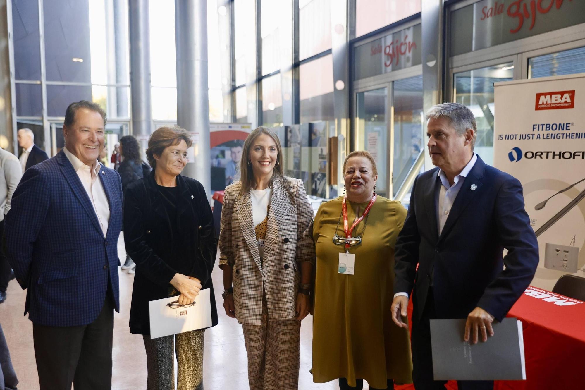 En imágenes: así fue el acto inaugural del congreso de acondroplasia de Alpe en Gijón