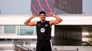 Araujo no quiere estar en fuera de juego