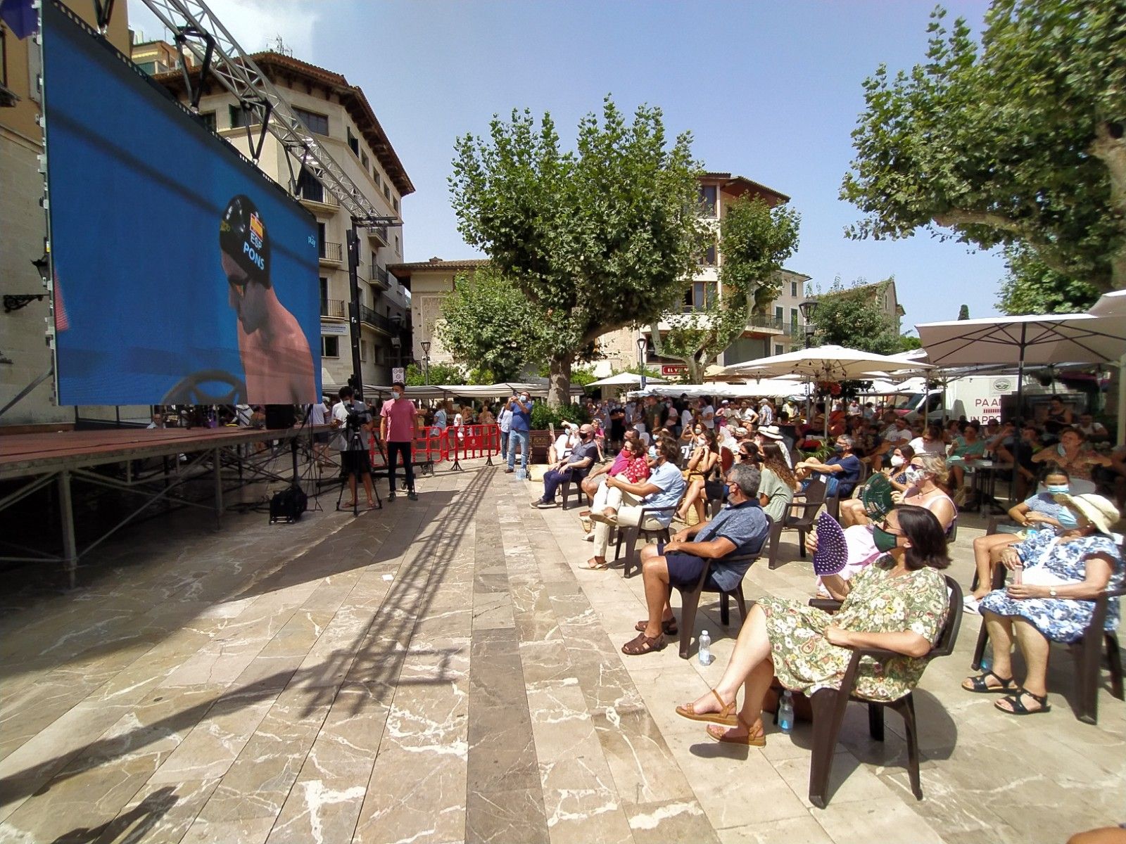 Pantalla gigante en Sóller para ver a Joanllu Pons