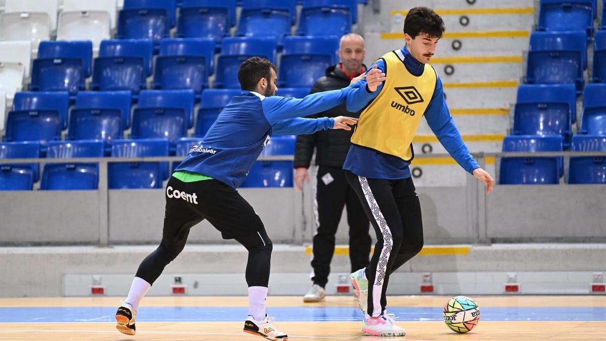 El Palma Futsal entrenó en Son Moix antes de viajar hacia tierras manchegas