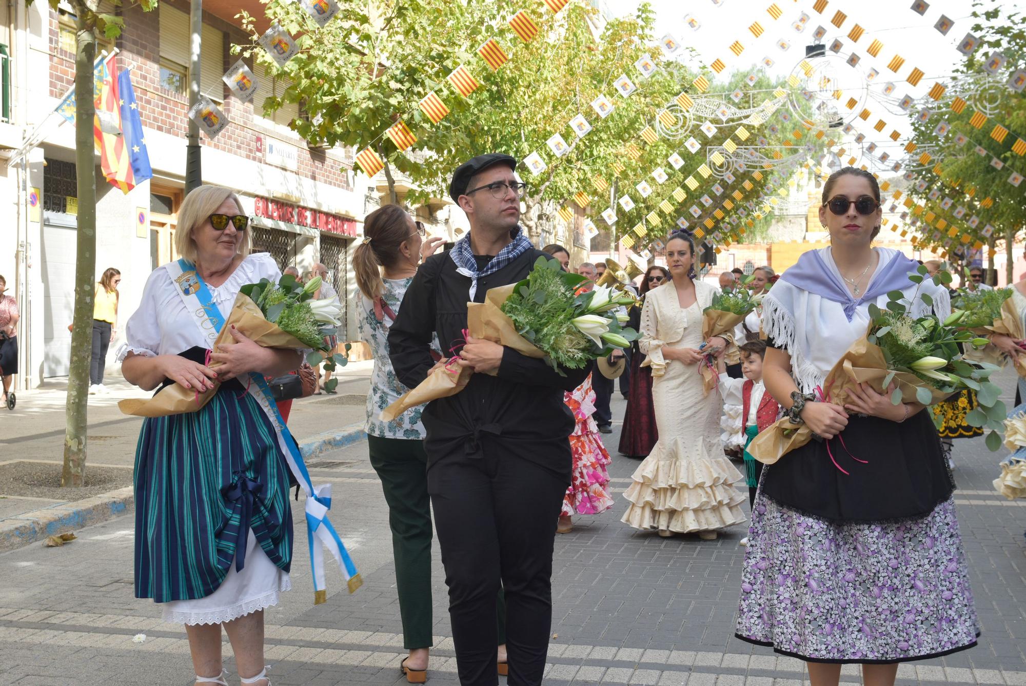 Ofrenda de Flores de las Fiestas de los Heladeros de Xixona