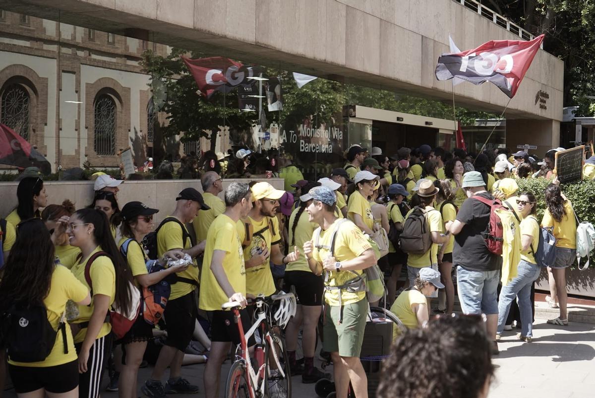 La protesta de professors es trasllada aquest divendres a Monserrat