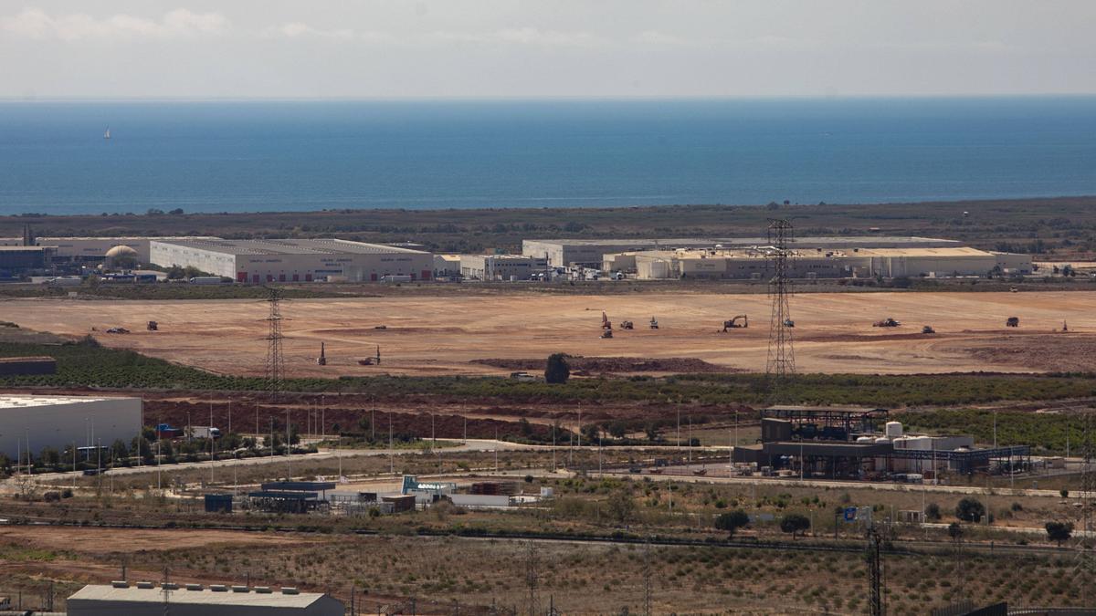 Terrenos que ocupará la gigafactoría de Volkswagen en Sagunt.