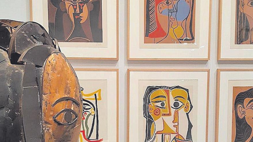 Pinturas, esculturas y grabados de Picasso y Valdés se pueden  contemplar en el Centro Las Claras hasta el 28 de noviembre.