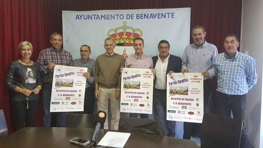 Landáburu y Kike Ramos asistieron al acto de presentación celebrado ayer.