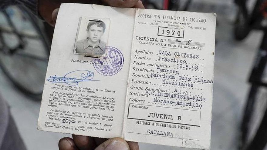 La primera llicència com a ciclista federat l’any 1974 amb la Penya Bonavista de Manresa
