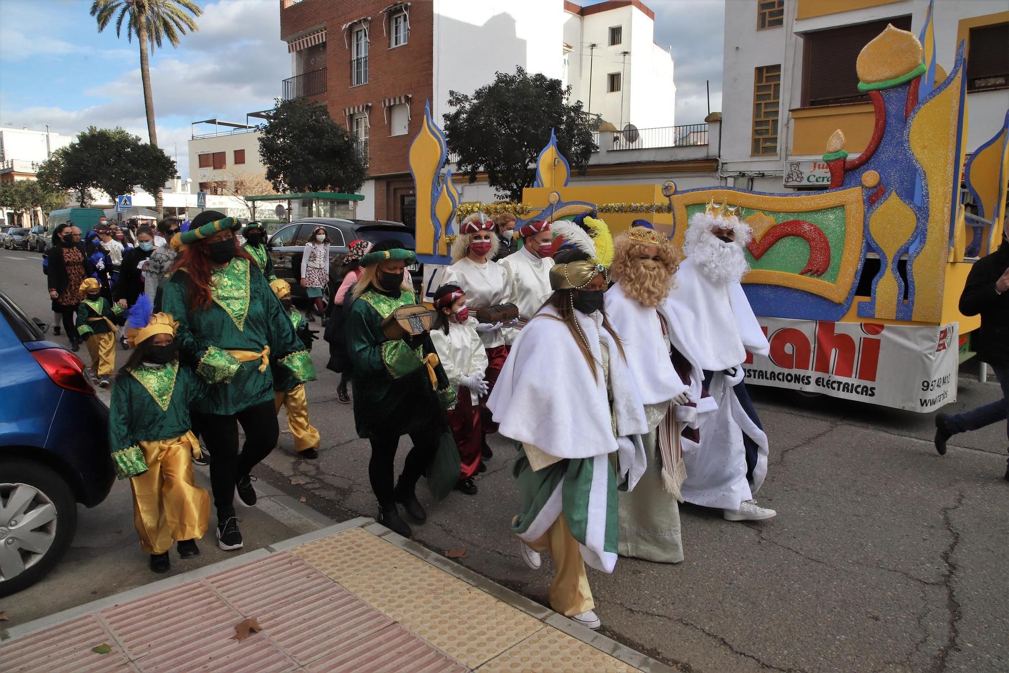 Los Reyes Magos visitan las barriadas periféricas de Córdoba