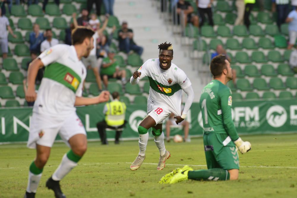 La victoria del Elche ante el CD Lugo en imágenes