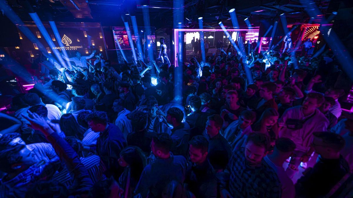 Una discoteca barcelonesa asociada a la FECASARM.