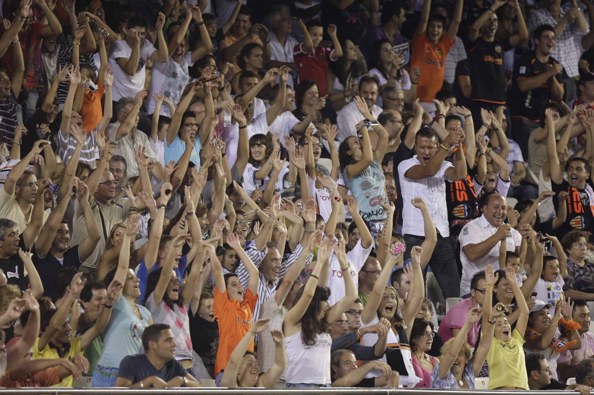 Imágenes, ya históricas, de la grada de Mestalla, que pueden volver pronto