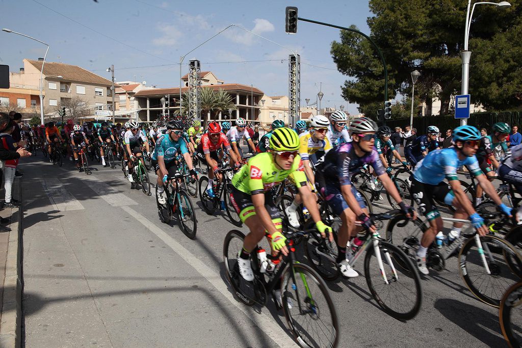 Así ha sido la salida de la Vuelta a Murcia en Fortuna