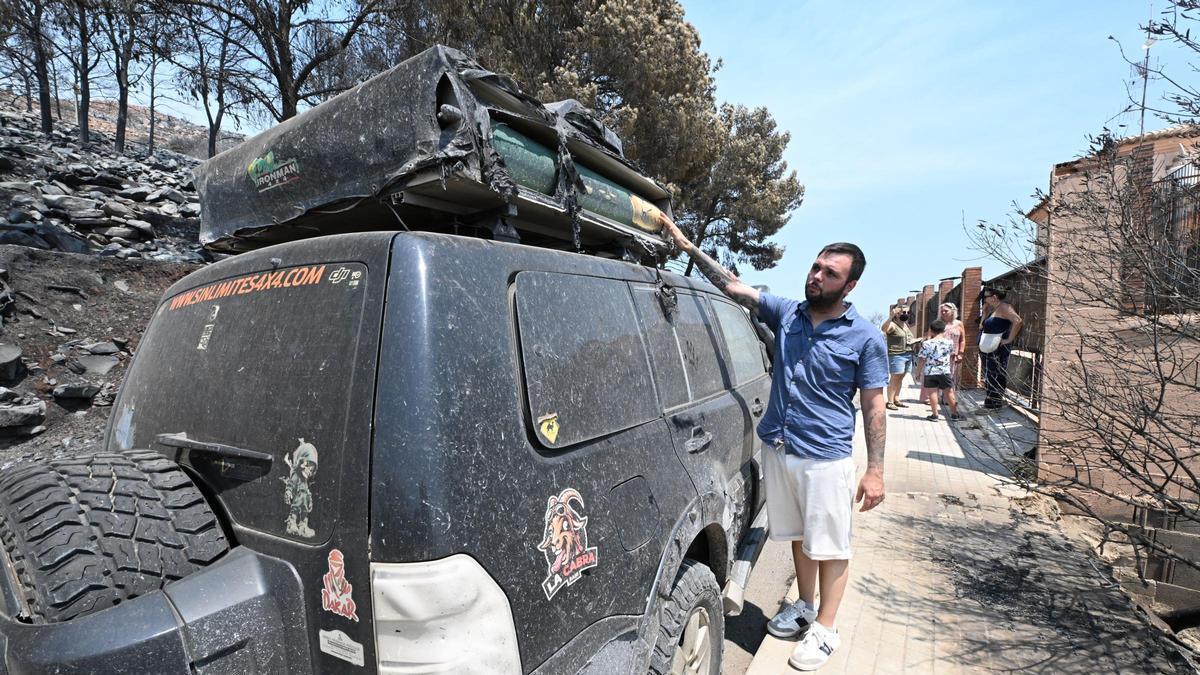 Vecino de la Vall d'Uixó que sufrió daños en su vehículo y vivienda.