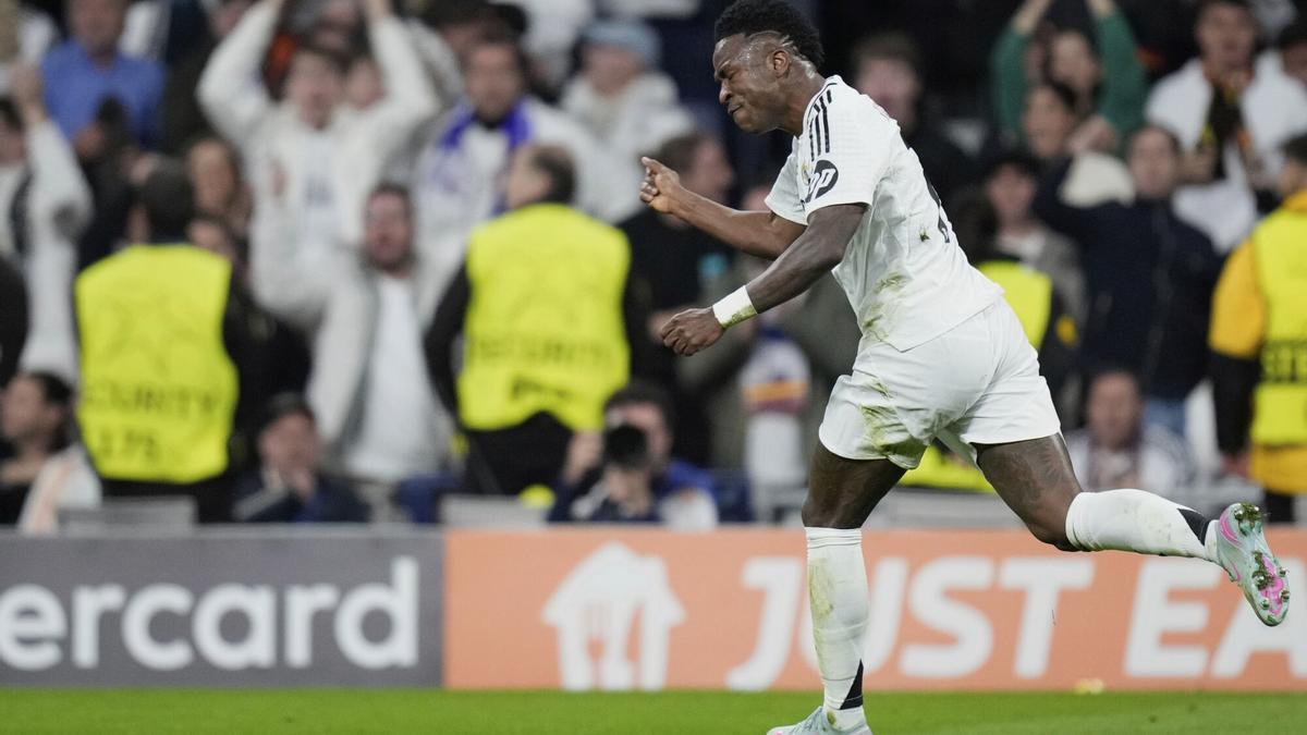 Real Madrid - Arsenal: El gol de Vinicius