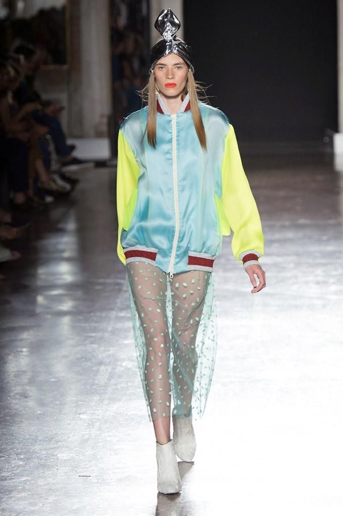 Ultrachic