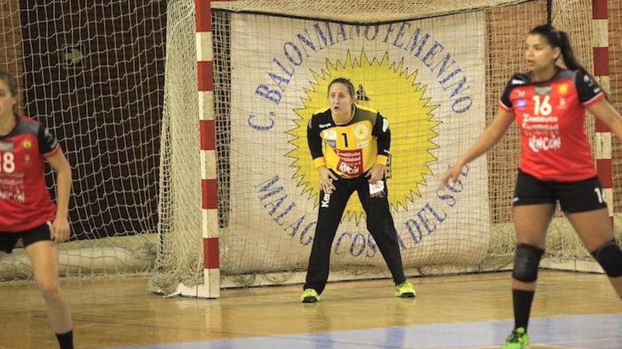 Sonora Solano Caballero, la portera del Clínicas Rincón Málaga, fue una de las piezas claves en la victoria frente al Aula Valladolid.