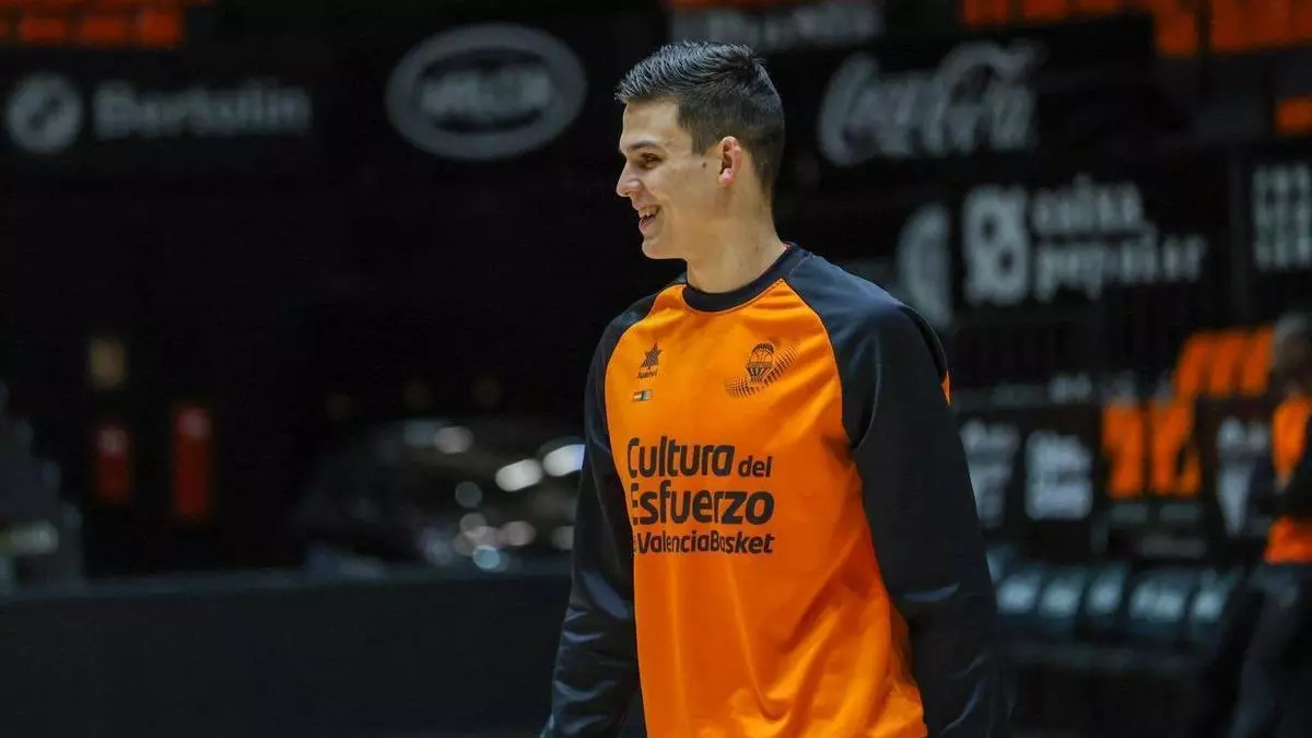 El Valencia Basket cierra la renovación de Jaime Pradilla