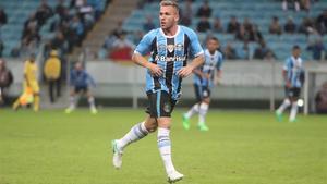 Arthur, del Gremio, en un partido de hace unas semanas.