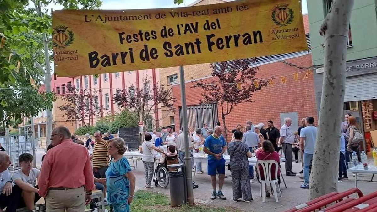 Les festes de barri són algunes de les beneficiàries de les ajudes de promoció del valencià, per la seua aposta per fomentar la llengua en programes d'actes o cartells.