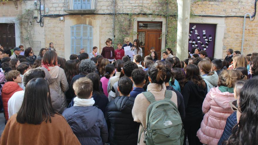 Así ha sido al conmemoración del 25N en la Part Forana