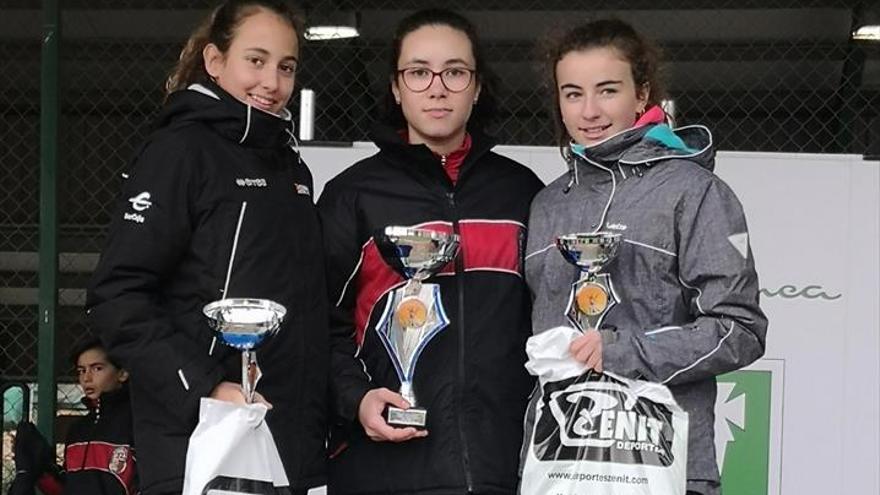 Las hermanas Sanz Borque siguen compitiendo a un gran nivel