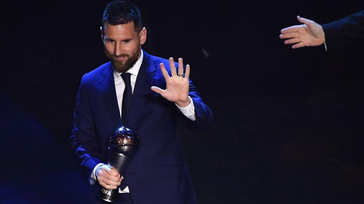 zentauroepp50024111 argentina and barcelona forward lionel messi reacts after wi190923233659