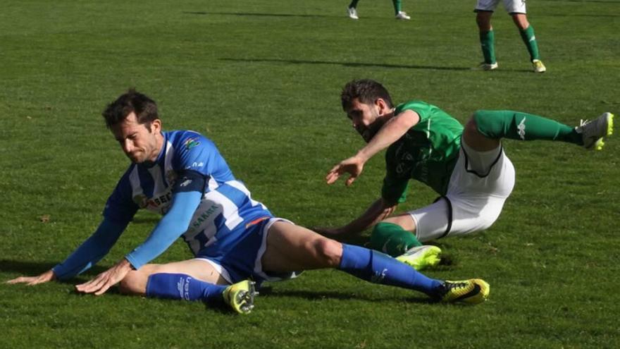 La Hoya cayó goleada el domingo ante el Villanovense.