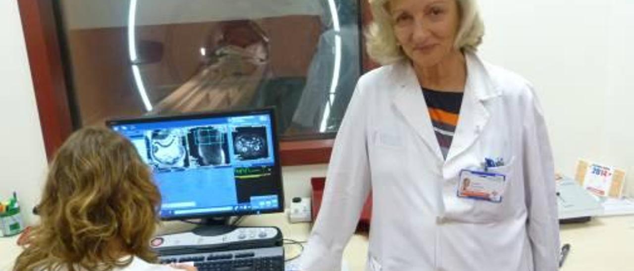 Isabel González, jefa del Servicio de Radiología del Hospital de Sant Joan