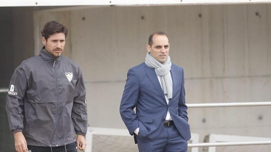 Víctor Sánchez, en lo deportivo, y Richard Shaheen, en lo económico, tratan de cuadrar cuentas en el Málaga CF.