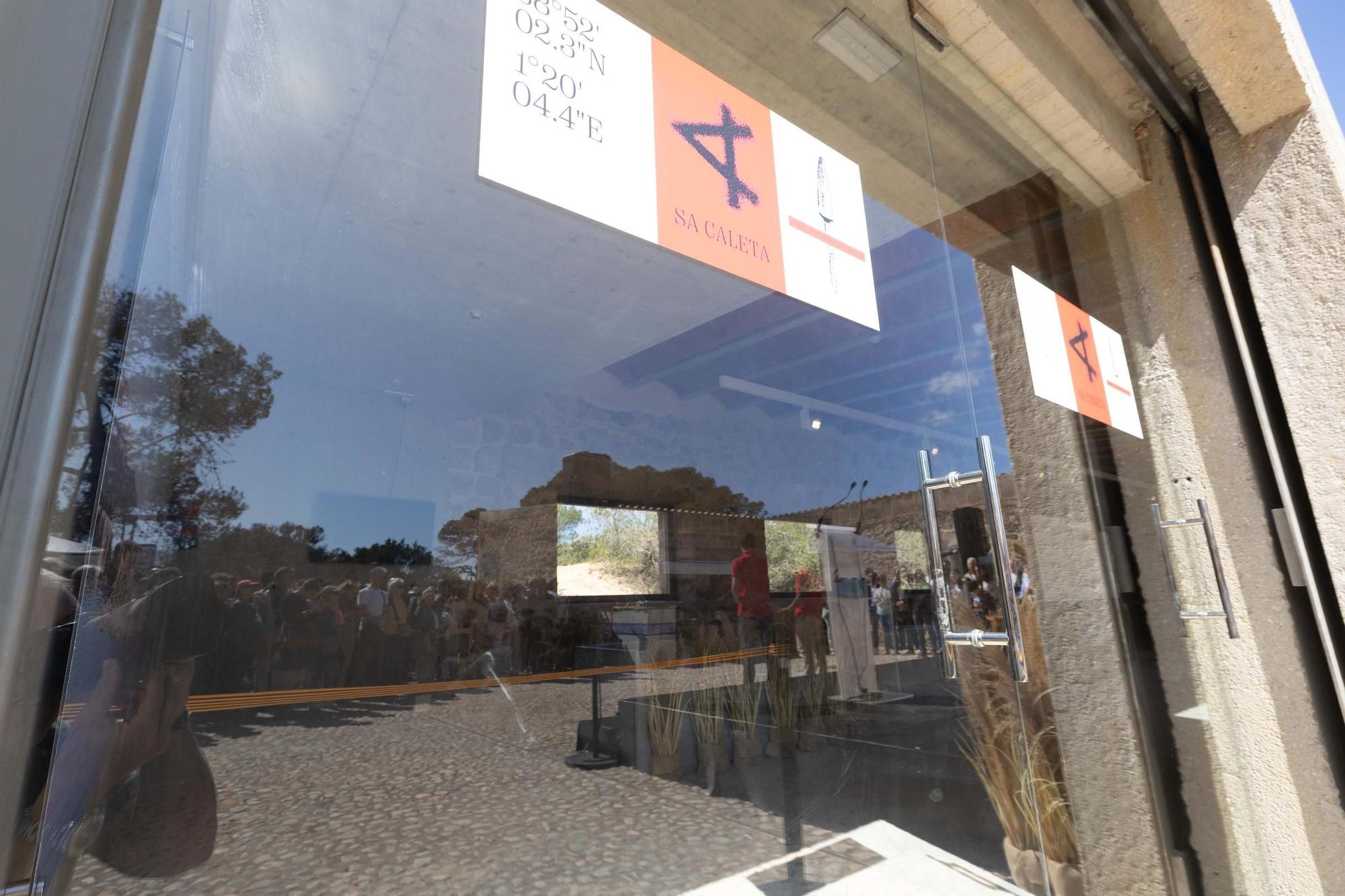 Apertura del Yacimiento Fenicio de Sa Caleta