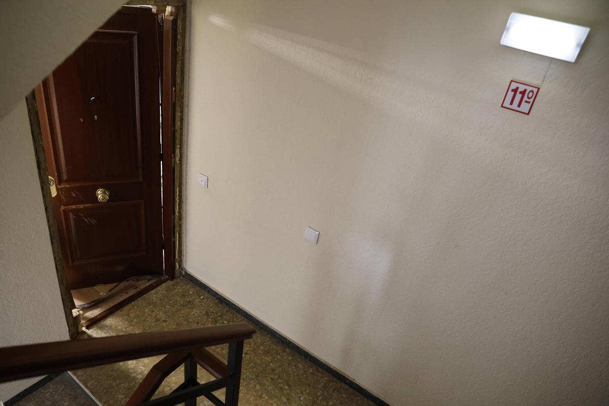 El operativo en Gijón para detener a los autores del asesinato a tiros de Emiliano "el panameño", en imágenes El operativo en Gijón para detener a los autores del asesinato a tiros de Emiliano "el panameño", en imágenes