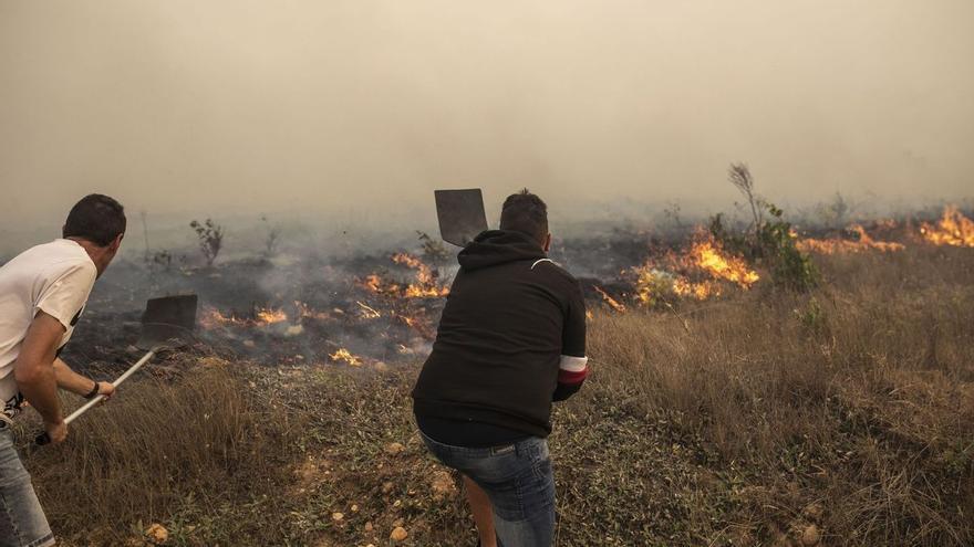 El incendio de Valdescorriel calcinó 25 hectáreas y el de Mogátar 3
