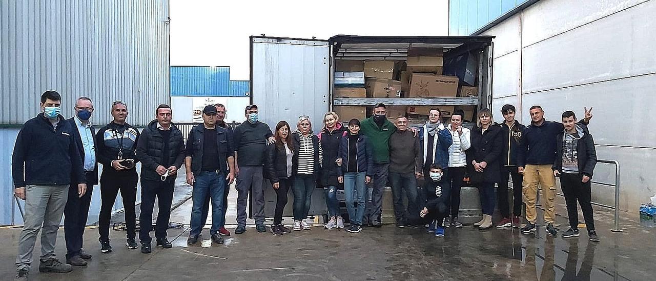 Camión cargado de ayuda humanitaria gracias a las donaciones de los vecinos del Baix Maestrat.