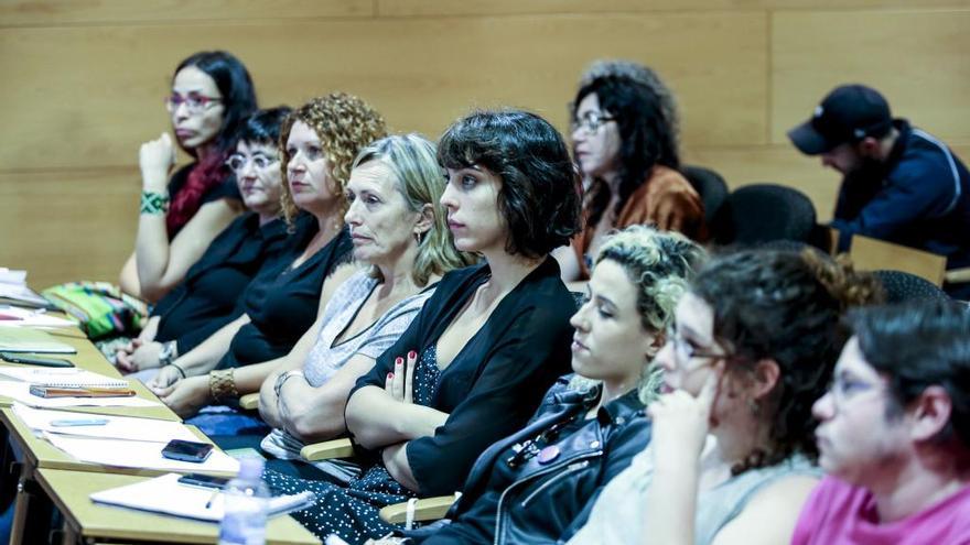 Parejas que se aman y tienen relaciones con otros - La Nueva España Parejas que se aman y tienen relaciones con otros - La Nueva España