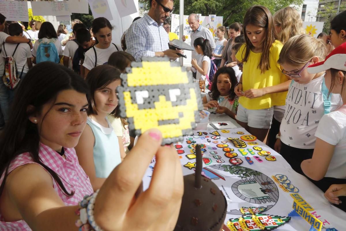 Fotogalería / Feria del Emprendimiento en el Vial Norte