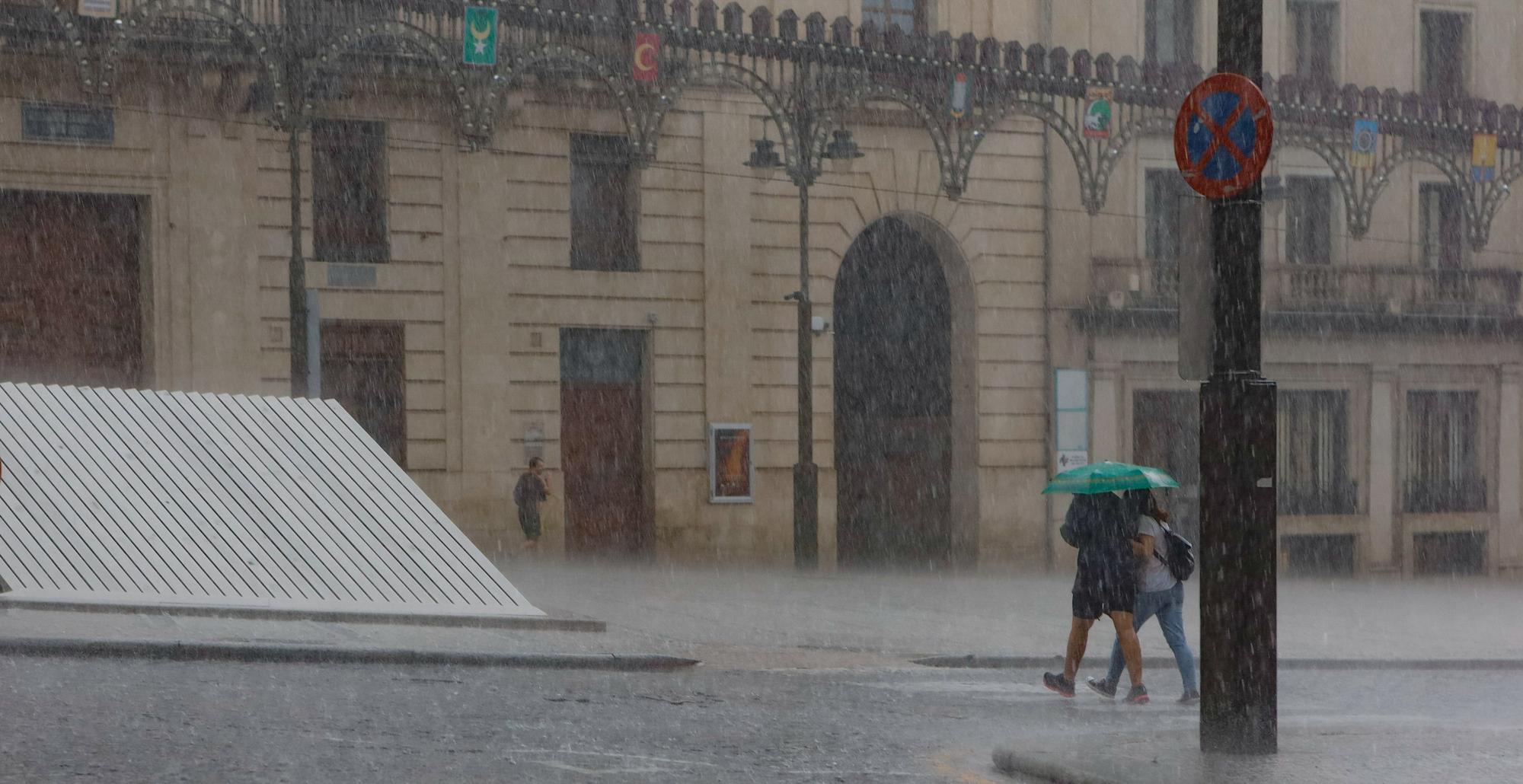 Las tormentas dejan hasta 42 litros en l'Alcoià y El Comtat