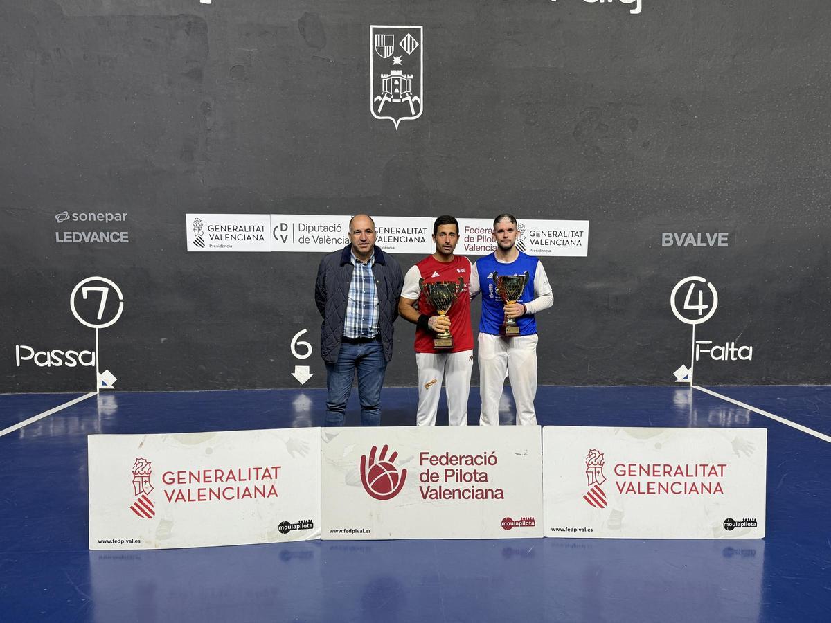 Javi 'Moro' de Massalfassar s'imposà a Alex en Segona.