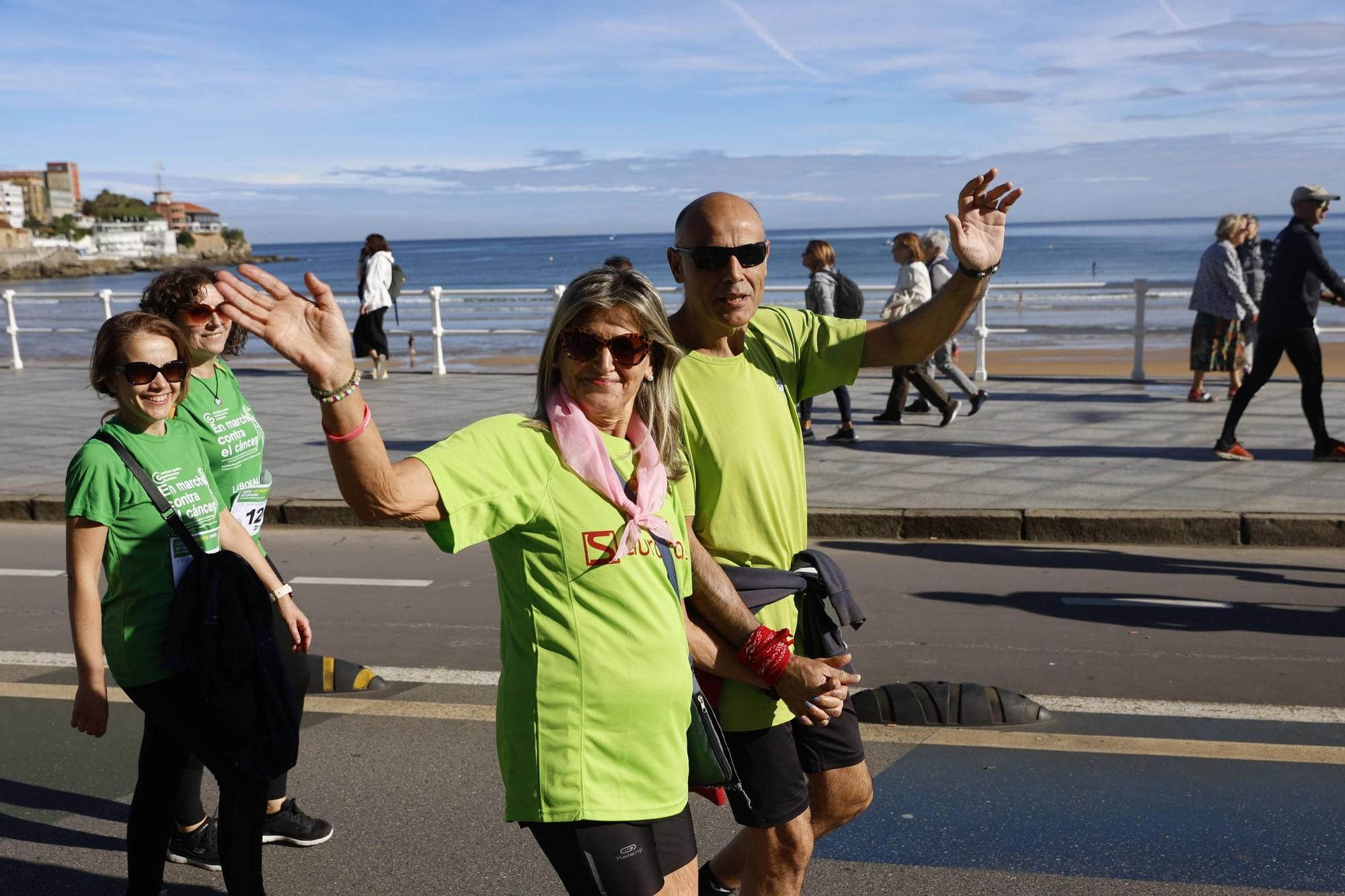 Así fue la carrera contra el cáncer en Gijón (en imágenes)