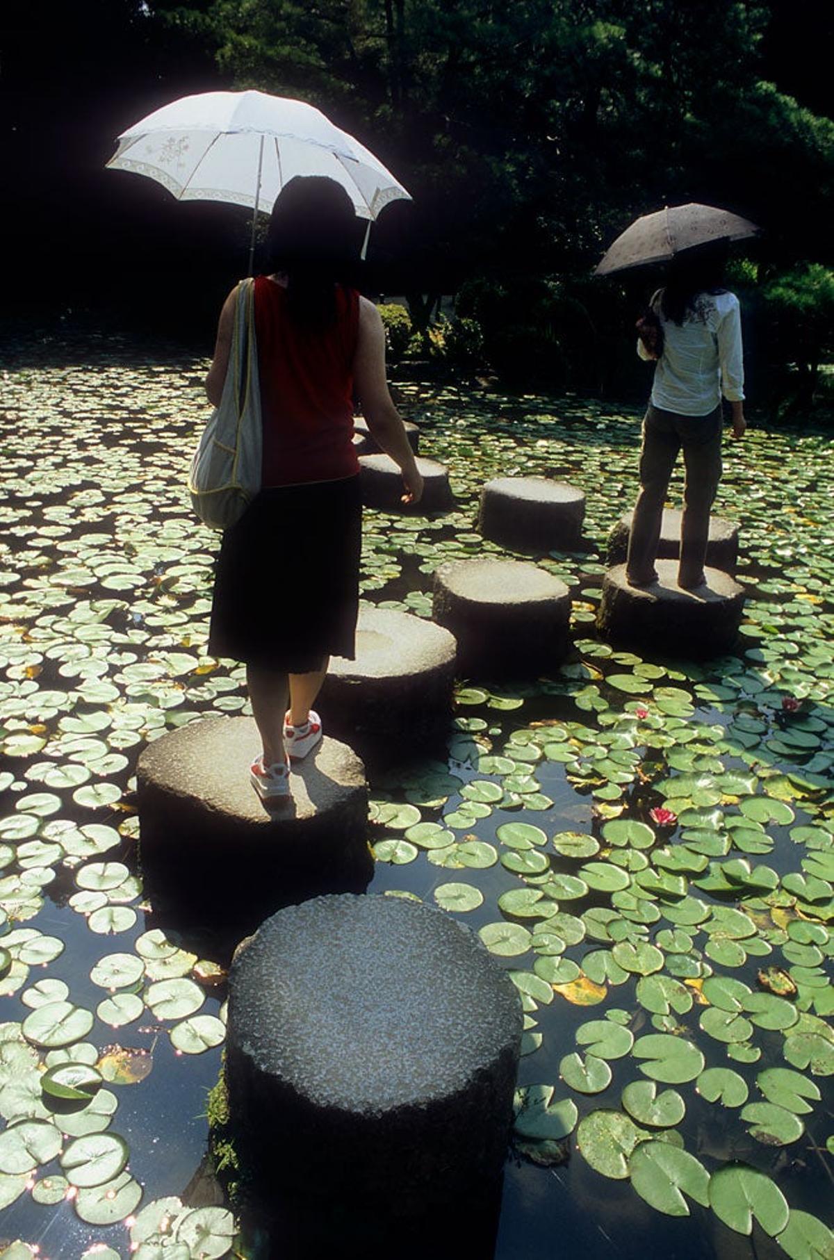 Jardín del santuario de Heian Jingu, en Kioto.
