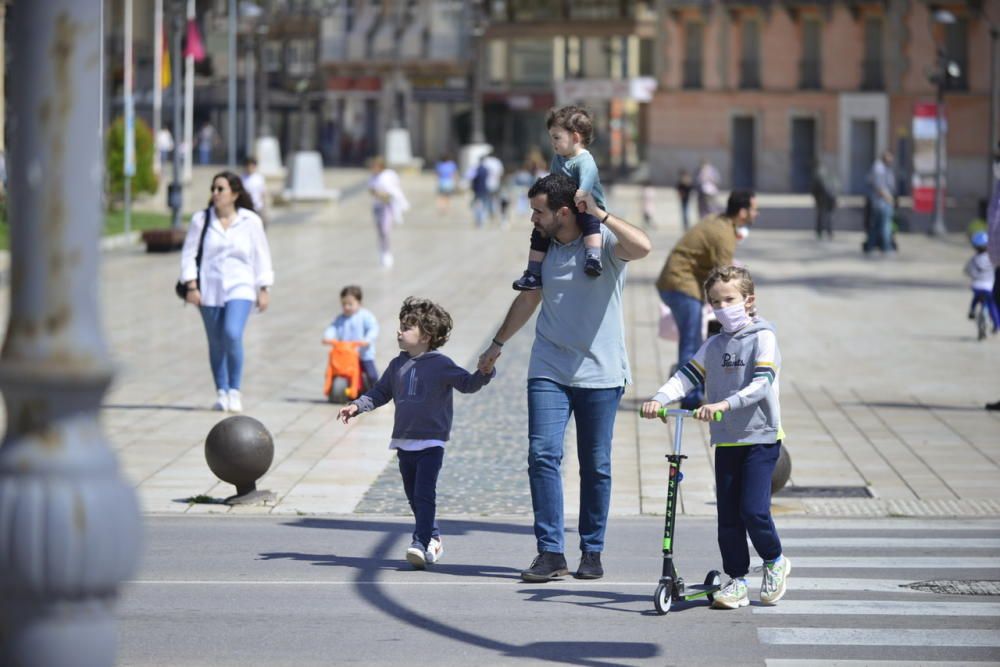 Así ha sido el primer día de desconfinamiento para los niños de Cartagena