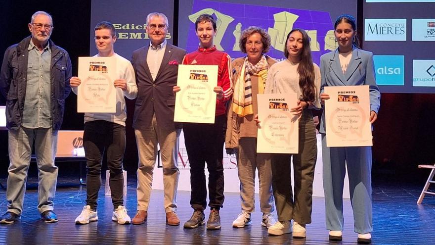 Los Premios Virtus valoran en Mieres la capacidad de superación de los jóvenes