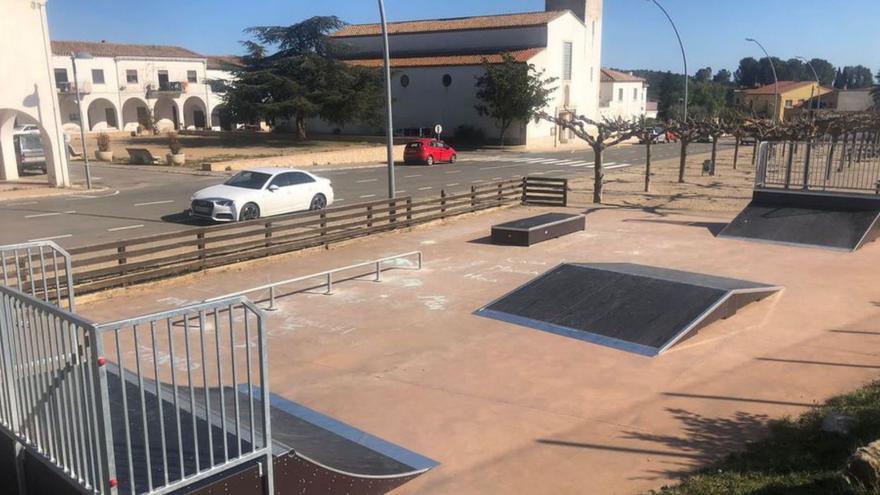 El jovent llersenc ja disposa d’un parc per practicar skate