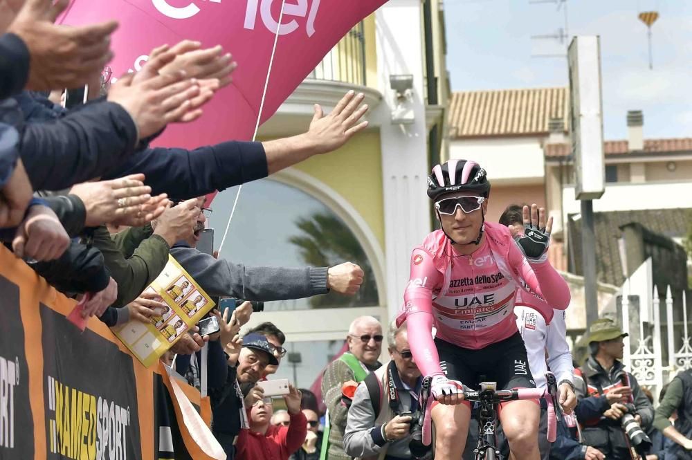 18 May 2019, Italy, Pesaro: Italian cyclist ...