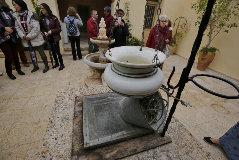 Ars Creatio rememoró este fin de semana con un recorrido teatralizado por Torrevieja el 190 aniversario del terremoto que asoló la comarca de la Vega Baja el 21 de marzo de 1829. Horas después de la r