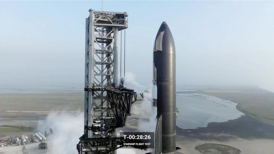 Elon Musk prepara el segundo intento de lanzamiento de su cohete Starship tras la explosión del primero