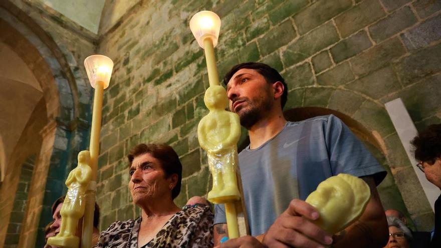 La Virxe das Cabezas convoca a miles de romeros en A Armenteira