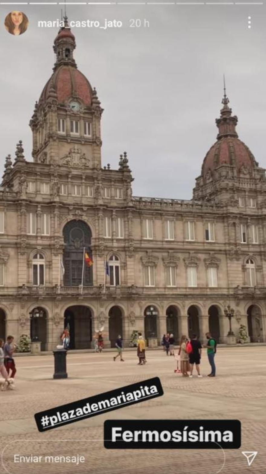 María Castro filma el ayuntamiento de A Coruña